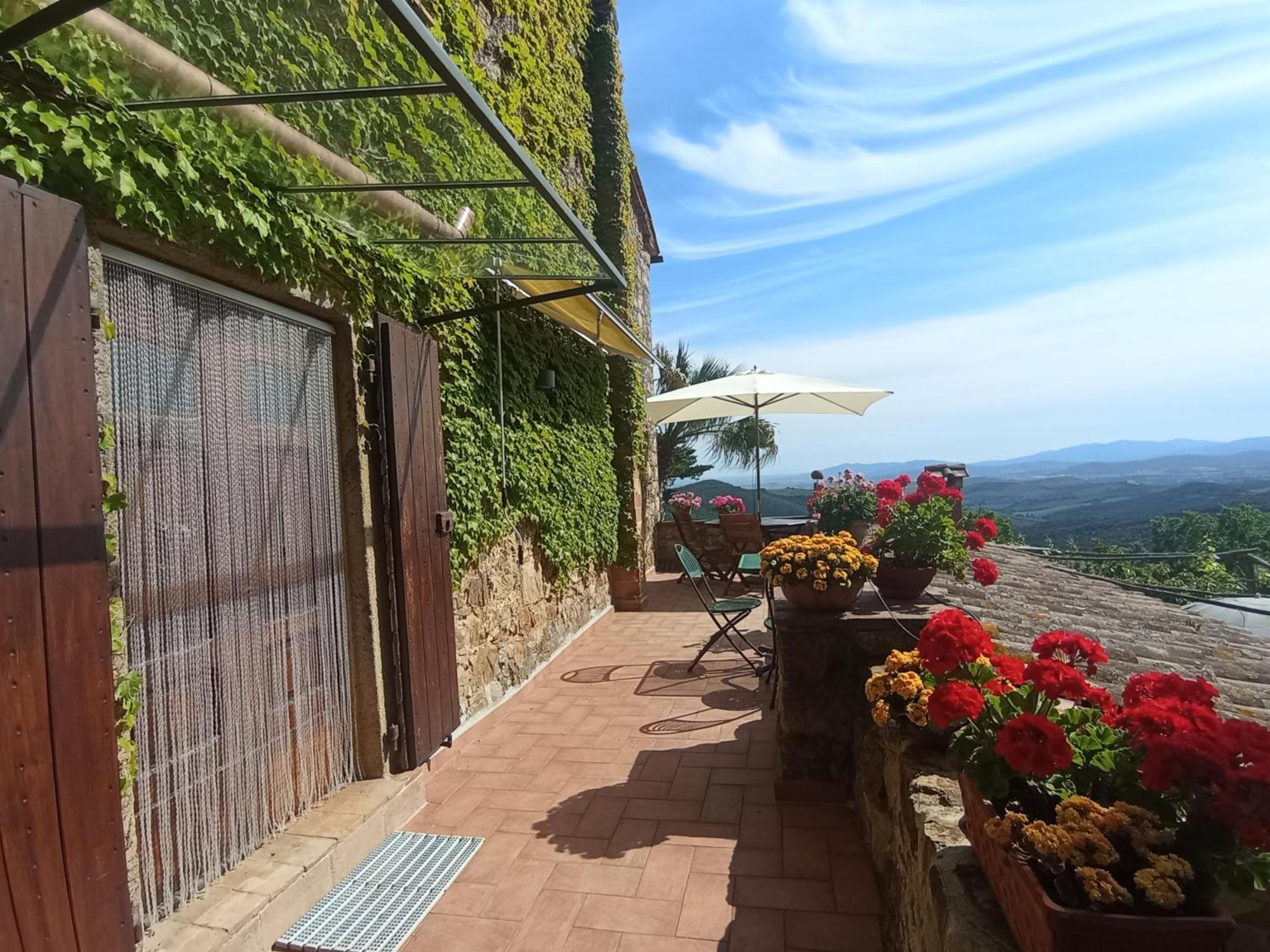 Casa Marju Guest House Montemassi Bagian luar foto